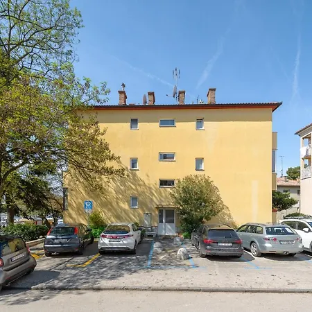 Apartment Maria *