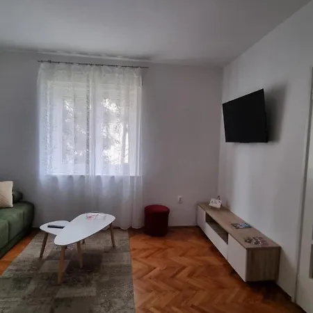 Maria Apartman *